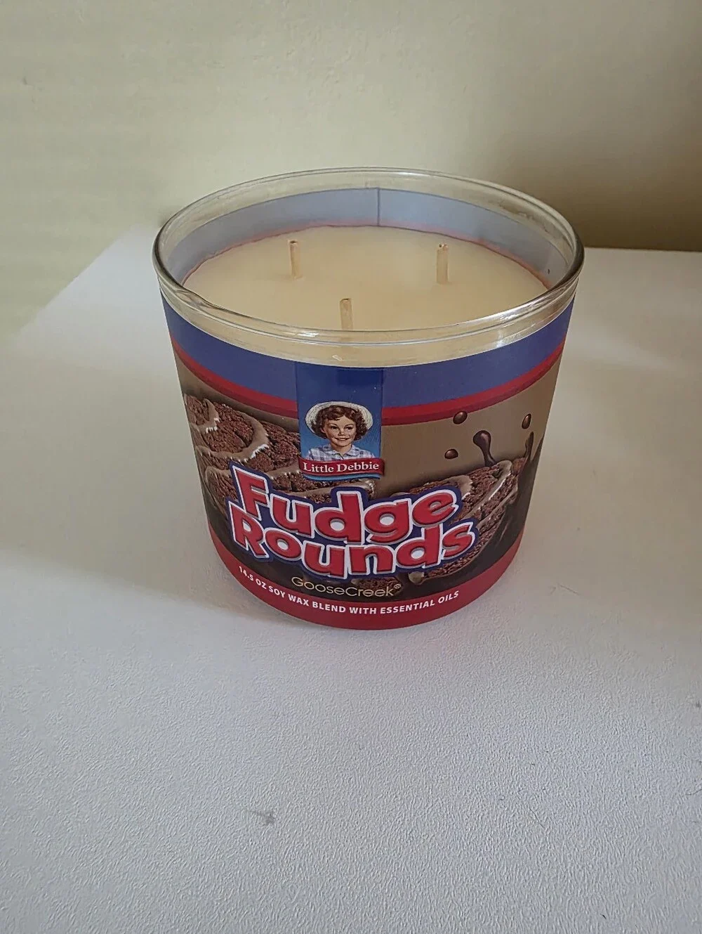 Goose Creek X Little Debbie Fudge Rounds Candle